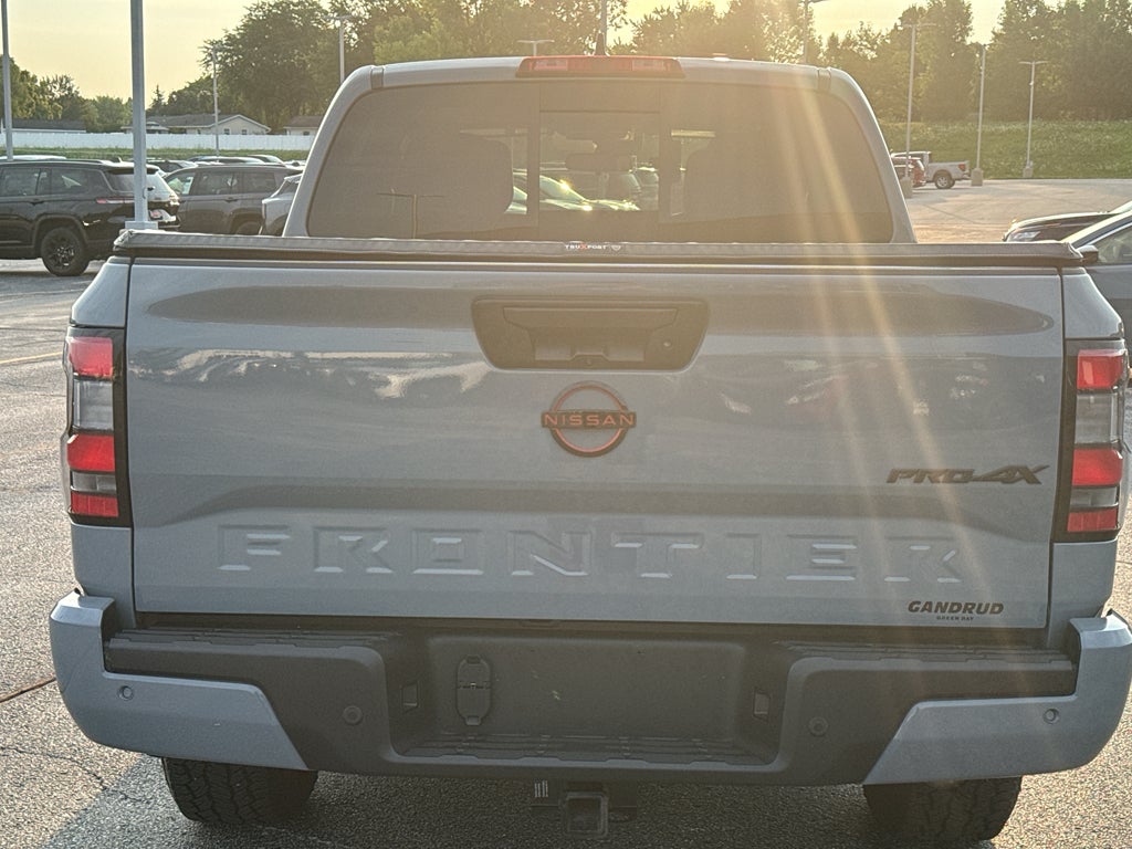 2023 Nissan Frontier Crew Cab 4x4 PRO-4X Auto