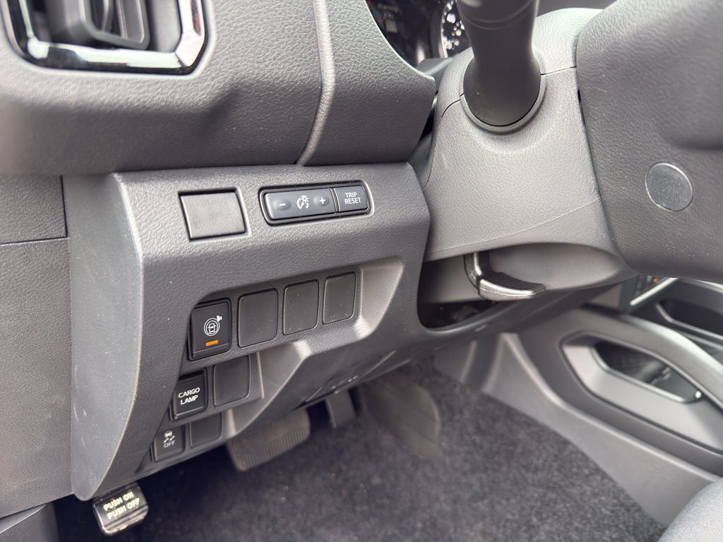 2026 Nissan Frontier Crew Cab 4x4 SV