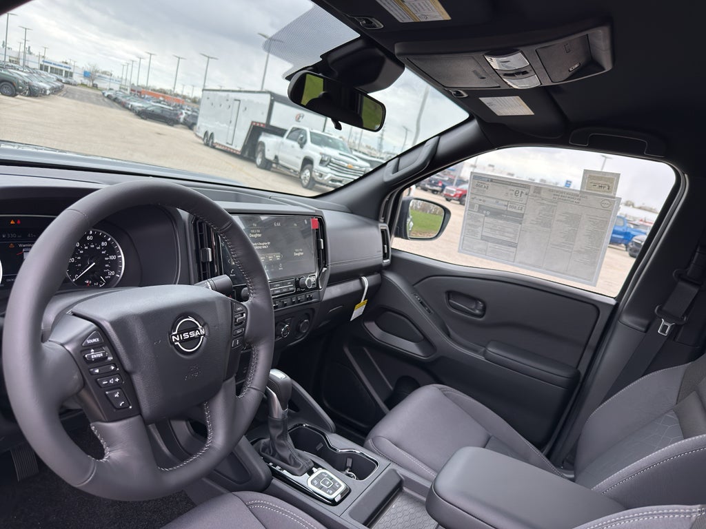 2026 Nissan Frontier Crew Cab 4x4 SV