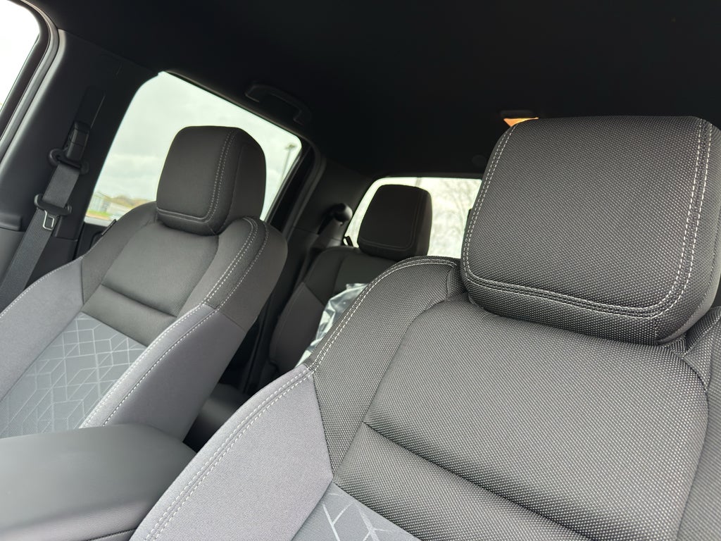 2026 Nissan Frontier Crew Cab 4x4 SV