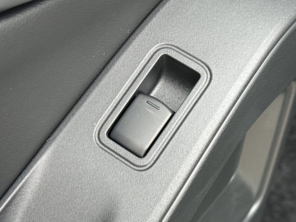 2026 Nissan Frontier Crew Cab 4x4 SV
