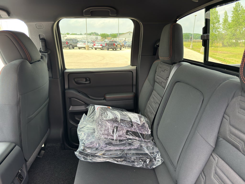 2026 Nissan Frontier Crew Cab 4x4 PRO-4X