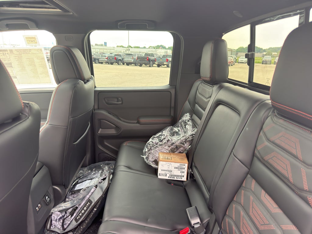2026 Nissan Frontier Crew Cab 4x4 PRO-4X