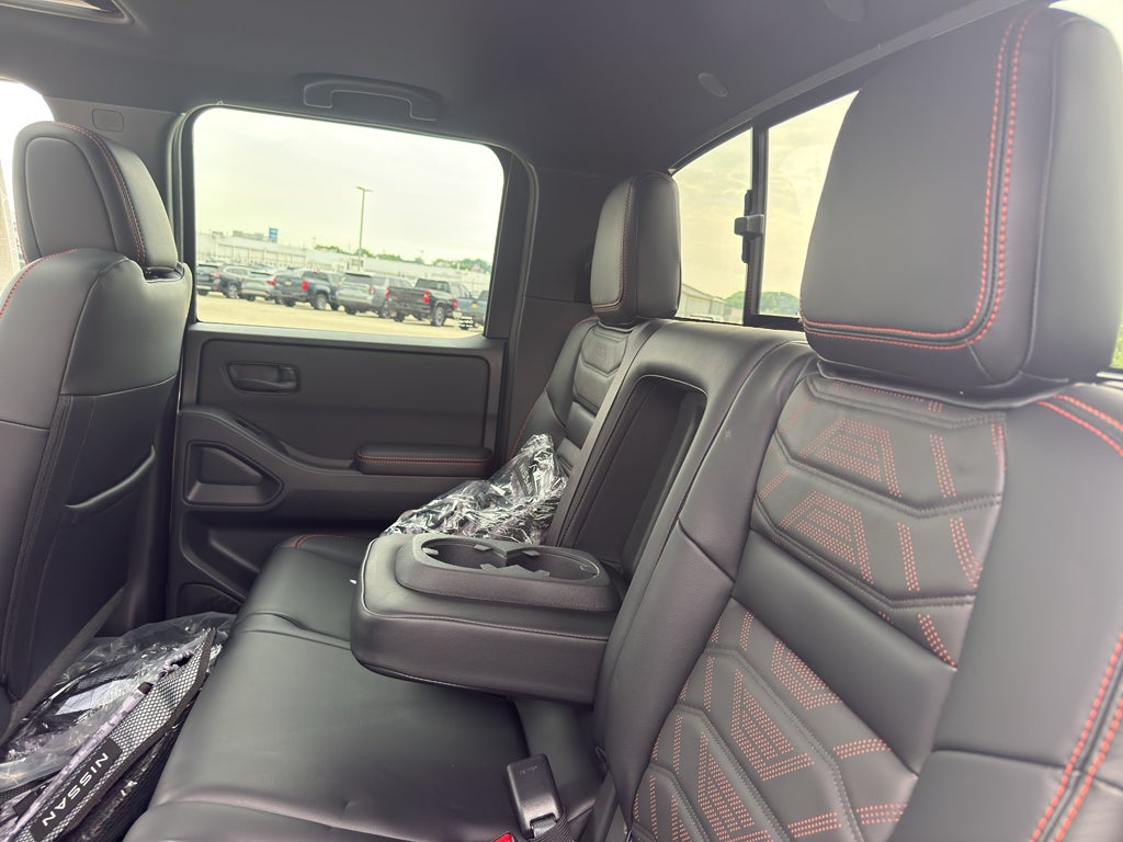2026 Nissan Frontier Crew Cab 4x4 PRO-4X