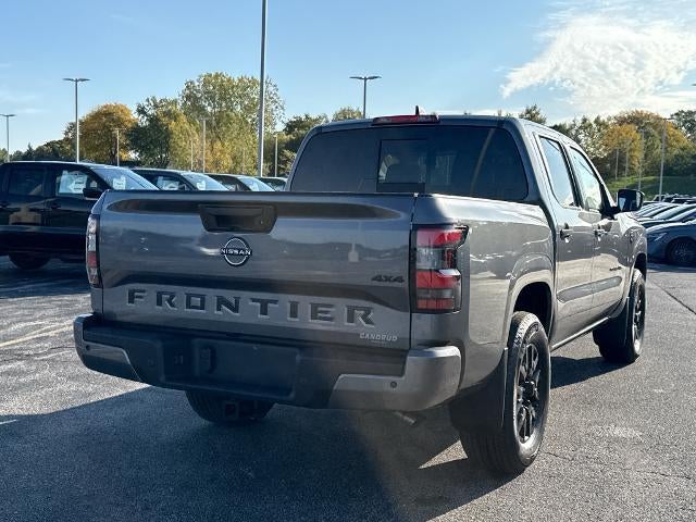 2027 Nissan Frontier Crew Cab 4x4 SV