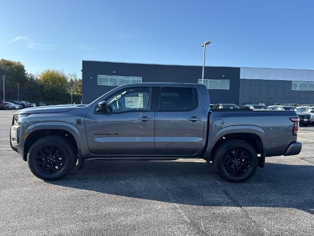2027 Nissan Frontier Crew Cab 4x4 SV