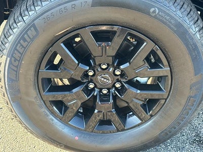 2027 Nissan Frontier Crew Cab 4x4 SV