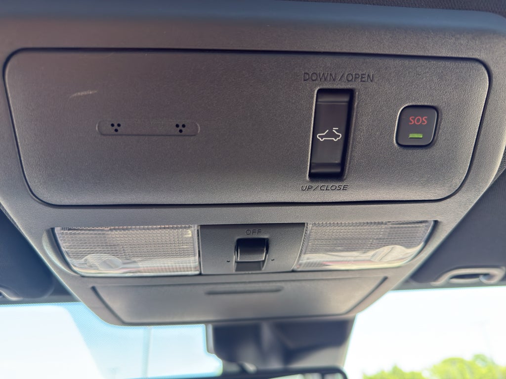 2023 Nissan Frontier Crew Cab 4x4 PRO-4X Auto