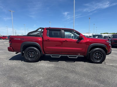 2023 Nissan Frontier Crew Cab 4x4 PRO-4X Auto