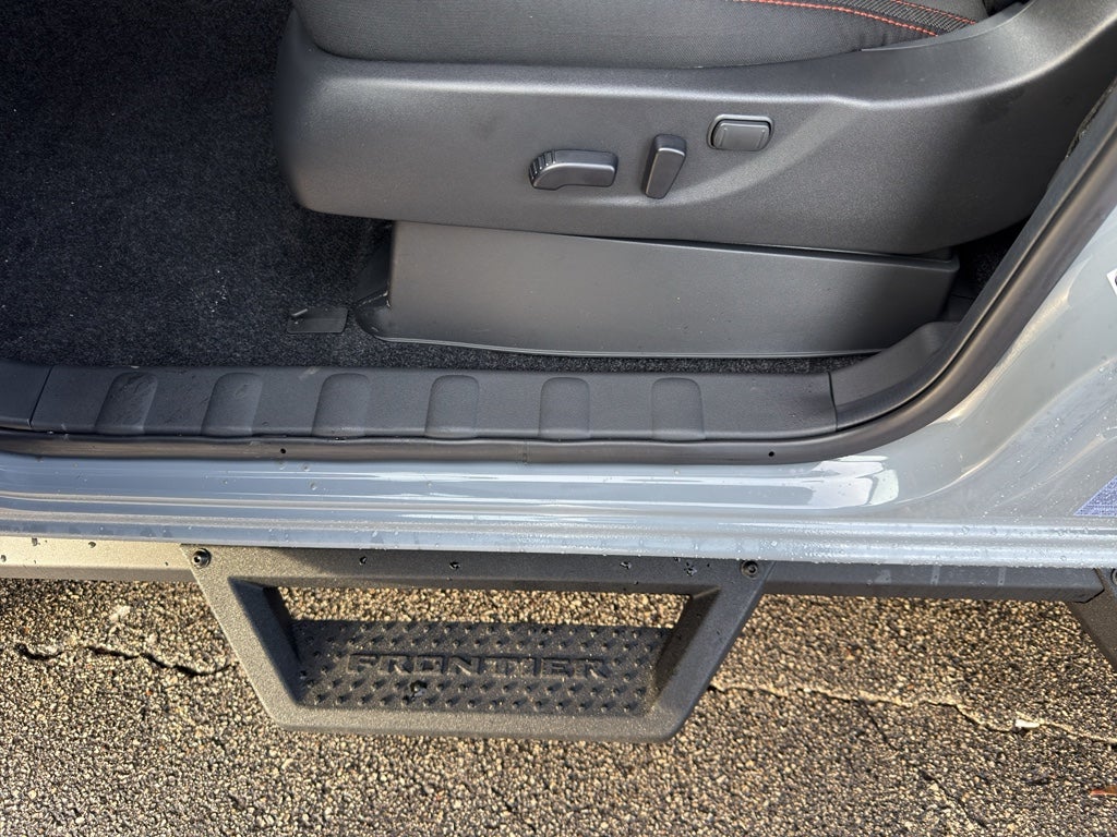 2026 Nissan Frontier Crew Cab 4x4 PRO-4X