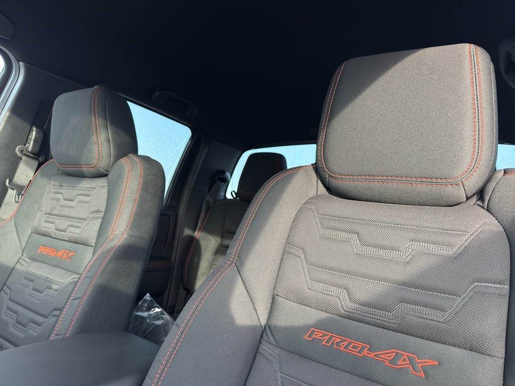 2026 Nissan Frontier Crew Cab 4x4 PRO-4X