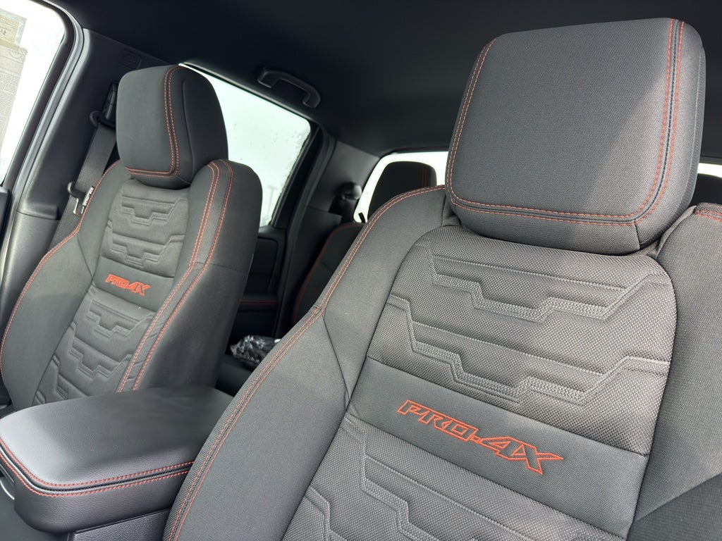 2026 Nissan Frontier Crew Cab 4x4 PRO-4X