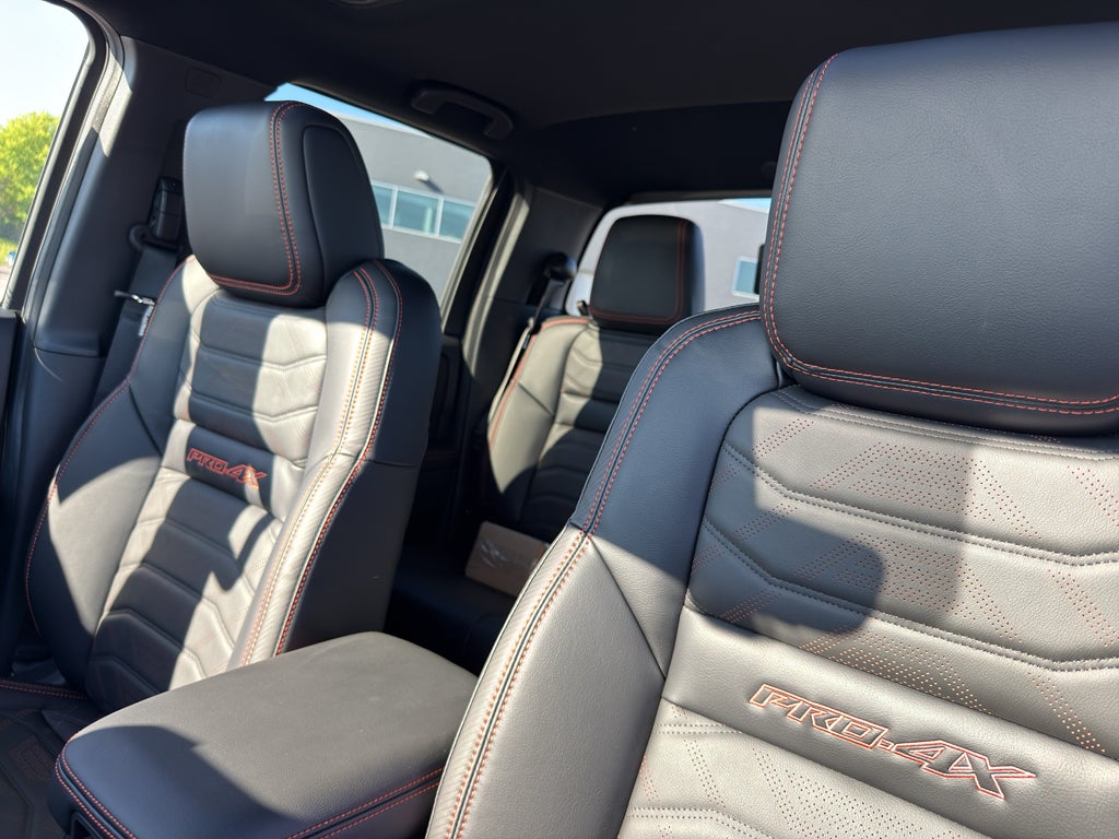 2026 Nissan Frontier Crew Cab 4x4 PRO-4X