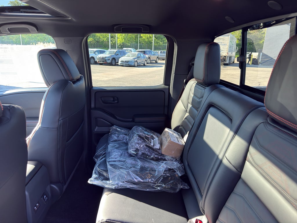 2026 Nissan Frontier Crew Cab 4x4 PRO-4X