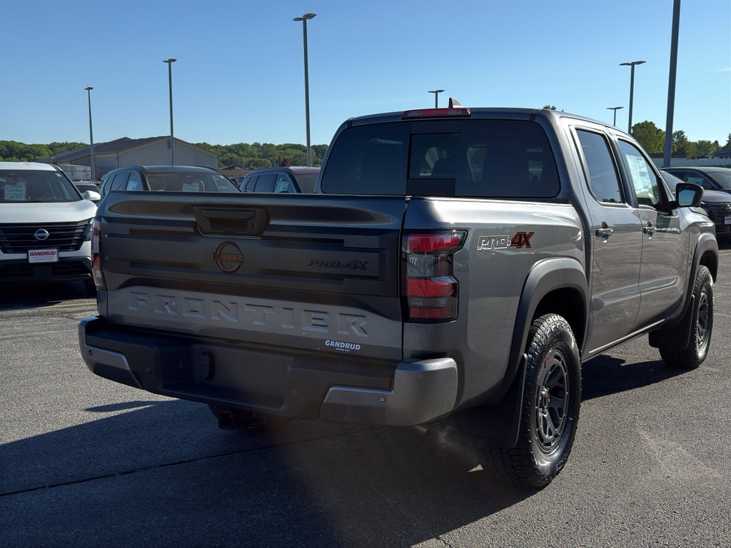 2026 Nissan Frontier Crew Cab 4x4 PRO-4X