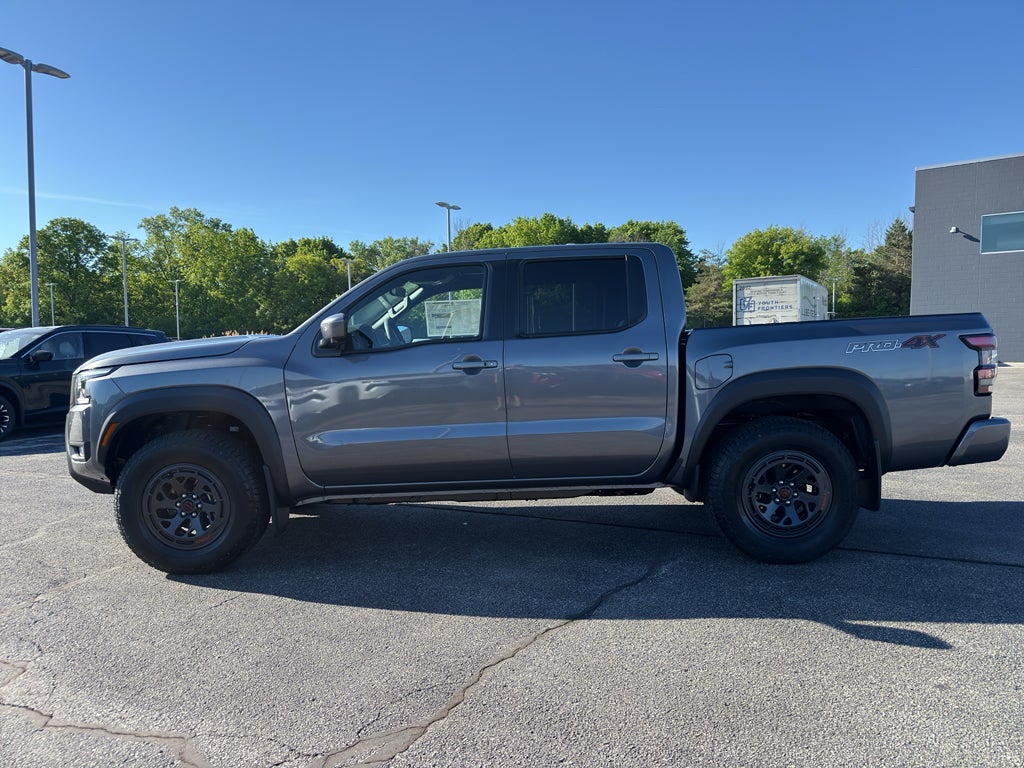 2026 Nissan Frontier Crew Cab 4x4 PRO-4X