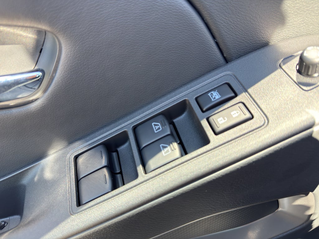 2026 Nissan Frontier Crew Cab 4x4 SV