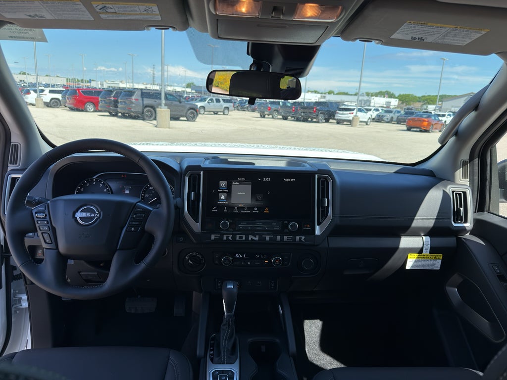 2026 Nissan Frontier Crew Cab 4x4 SV