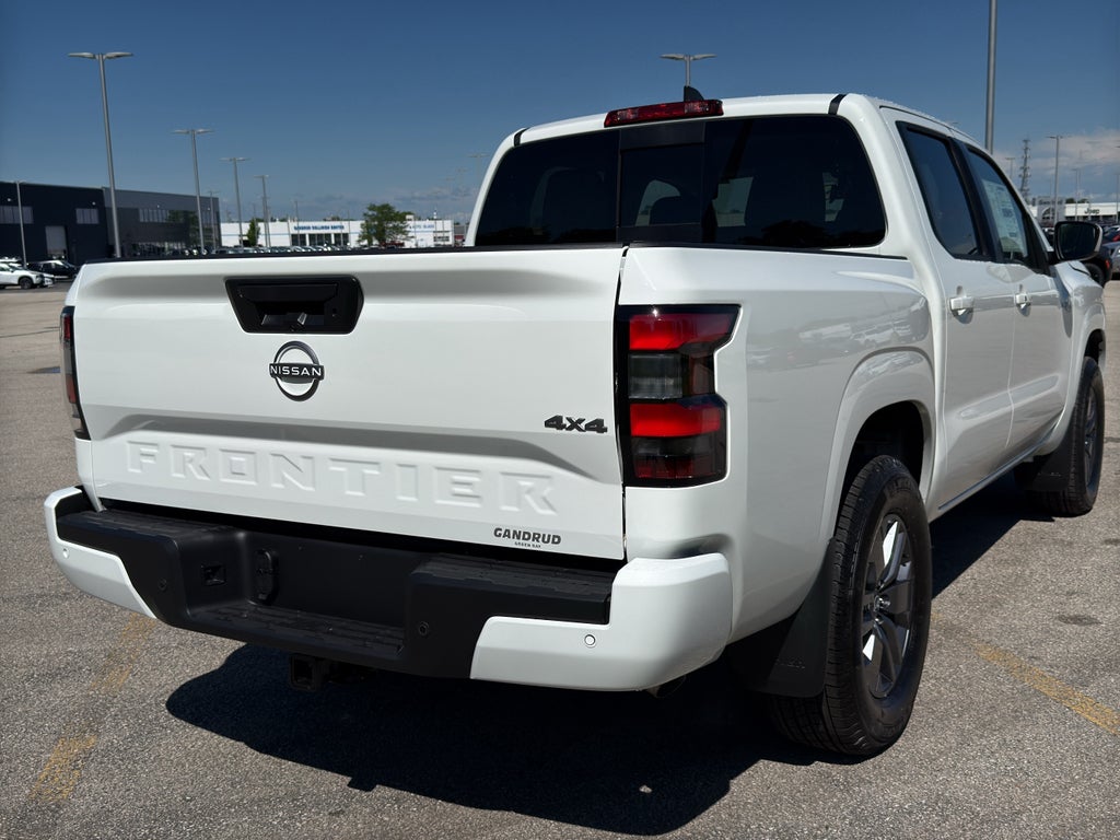 2026 Nissan Frontier Crew Cab 4x4 SV