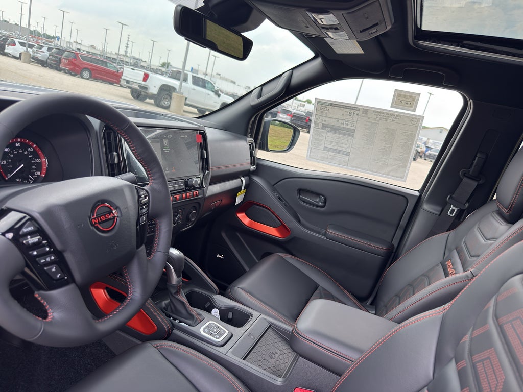 2026 Nissan Frontier Crew Cab 4x4 PRO-4X