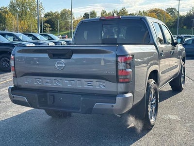 2027 Nissan Frontier Crew Cab 4x4 SV