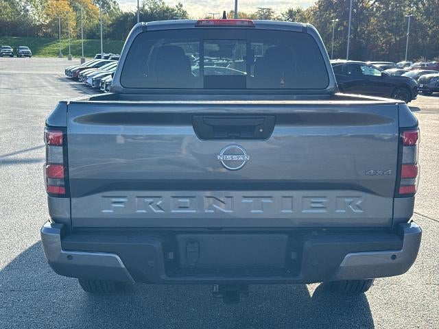 2027 Nissan Frontier Crew Cab 4x4 SV