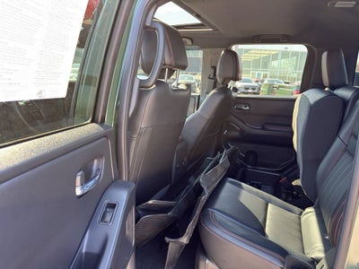 2023 Nissan Frontier Crew Cab 4x4 PRO-4X Auto *Ltd Avail*
