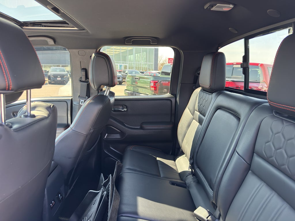 2023 Nissan Frontier Crew Cab 4x4 PRO-4X Auto *Ltd Avail*