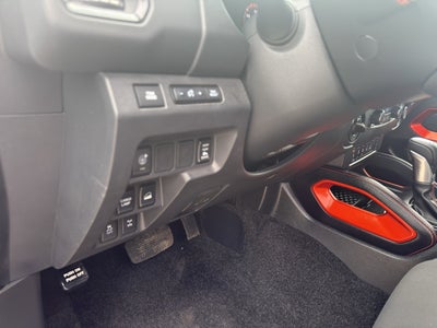 2023 Nissan Frontier Crew Cab 4x4 PRO-4X Auto *Ltd Avail*