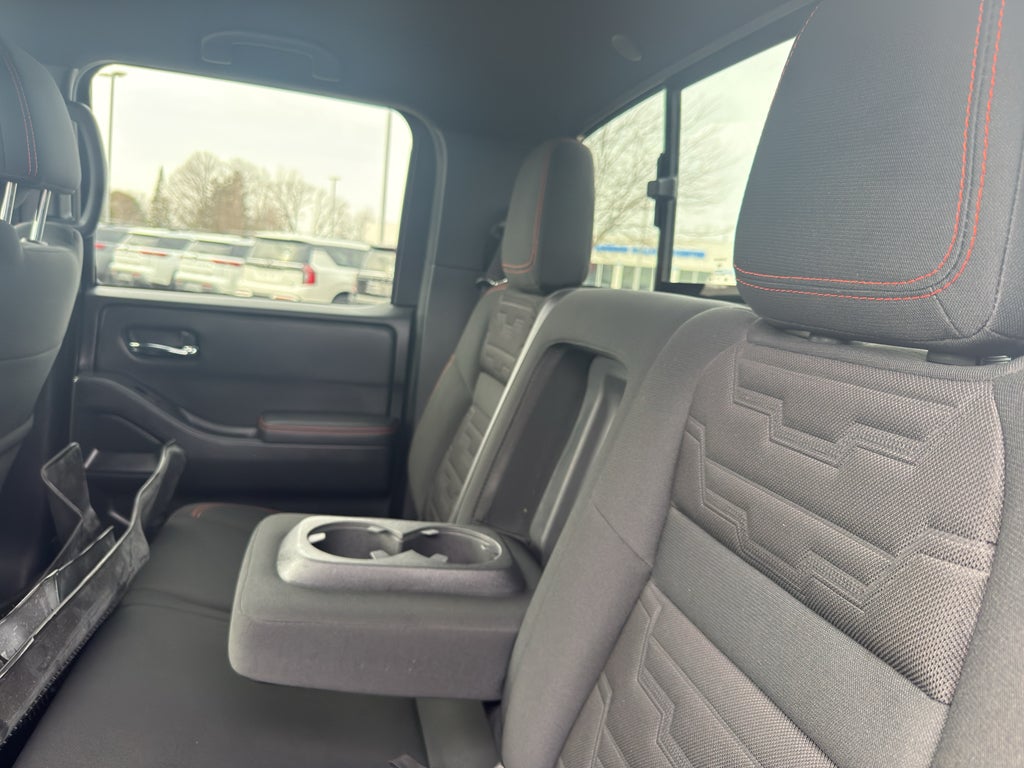 2023 Nissan Frontier Crew Cab 4x4 PRO-4X Auto *Ltd Avail*