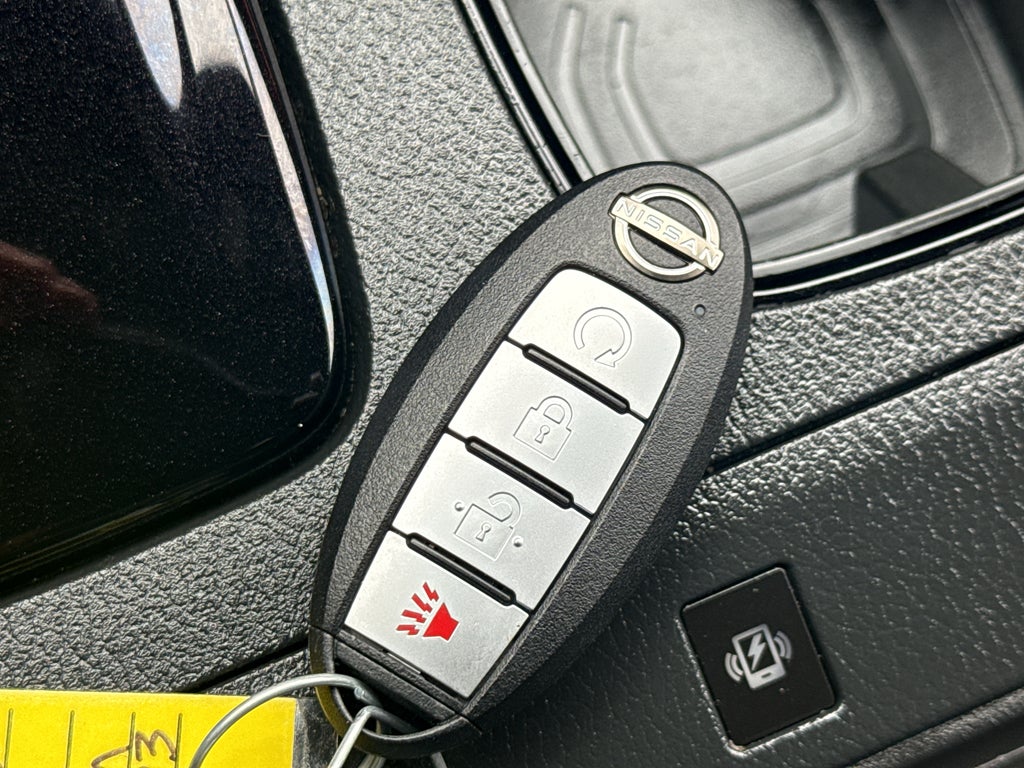 2023 Nissan Frontier Crew Cab 4x4 PRO-4X Auto *Ltd Avail*