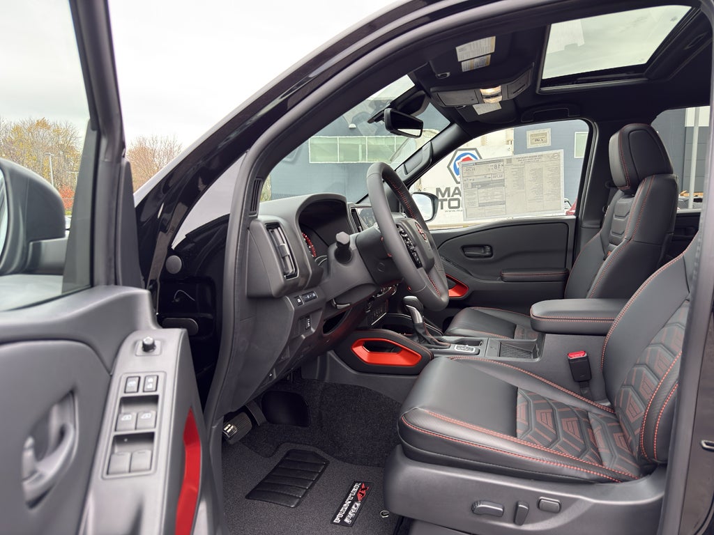 2026 Nissan Frontier Crew Cab 4x4 PRO-4X