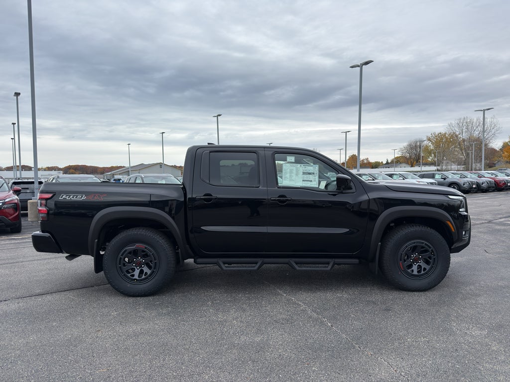 2026 Nissan Frontier Crew Cab 4x4 PRO-4X