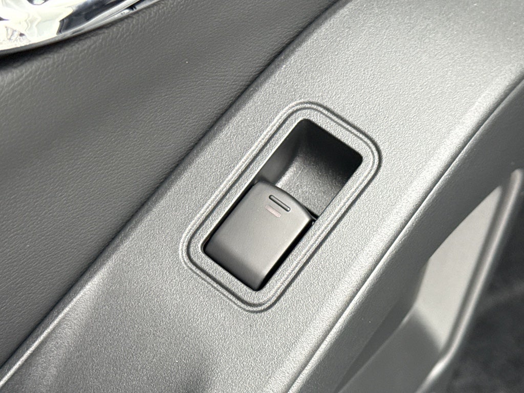 2026 Nissan Frontier Crew Cab 4x4 SV