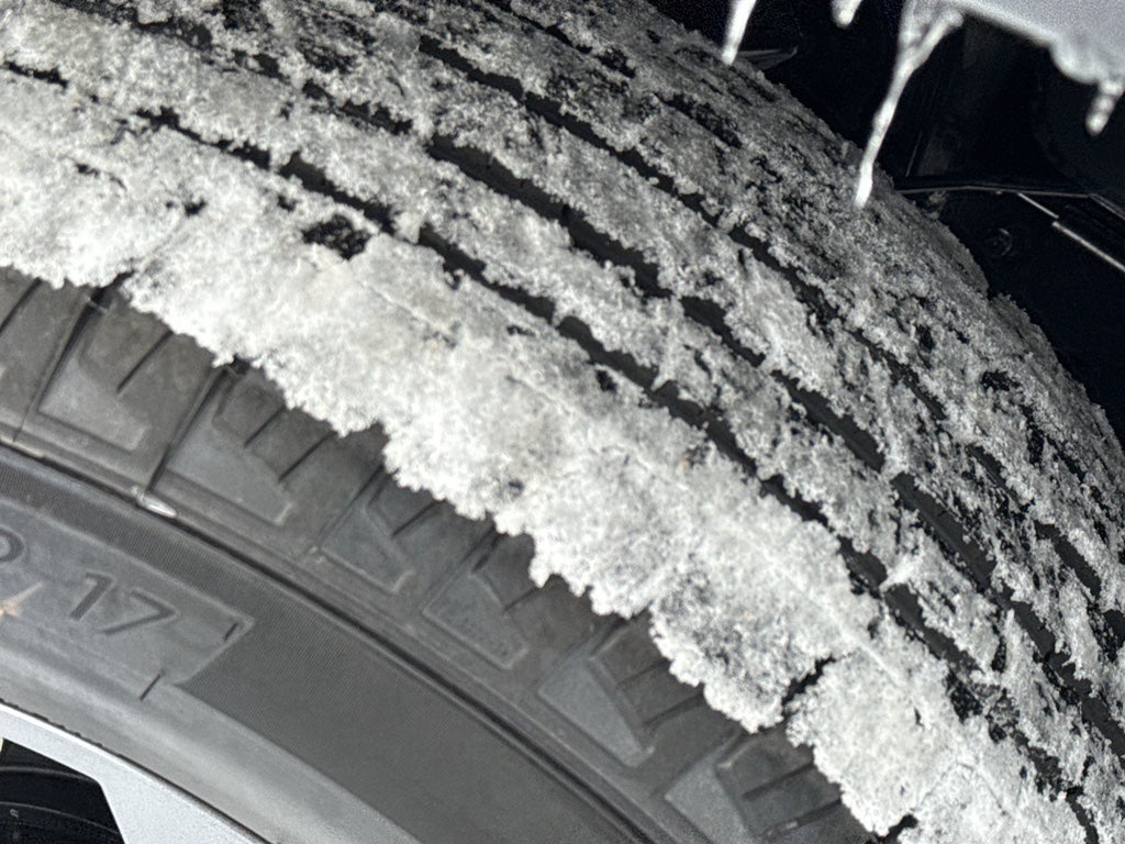 2026 Nissan Frontier Crew Cab 4x4 SV