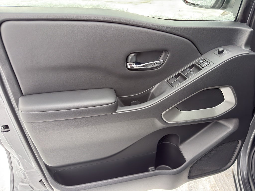 2026 Nissan Frontier Crew Cab 4x4 SV