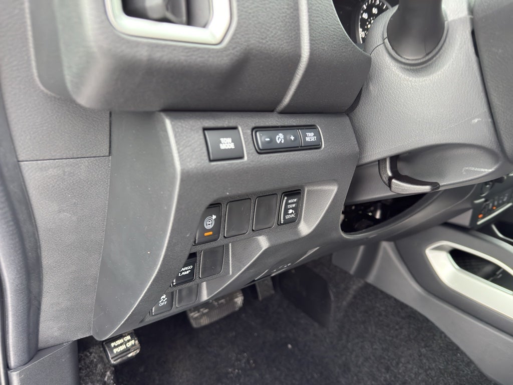 2026 Nissan Frontier Crew Cab 4x4 SV