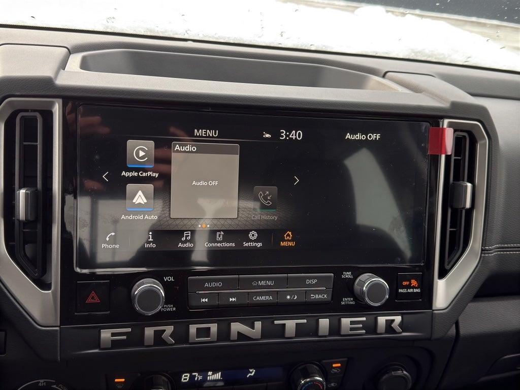 2026 Nissan Frontier Crew Cab 4x4 SV