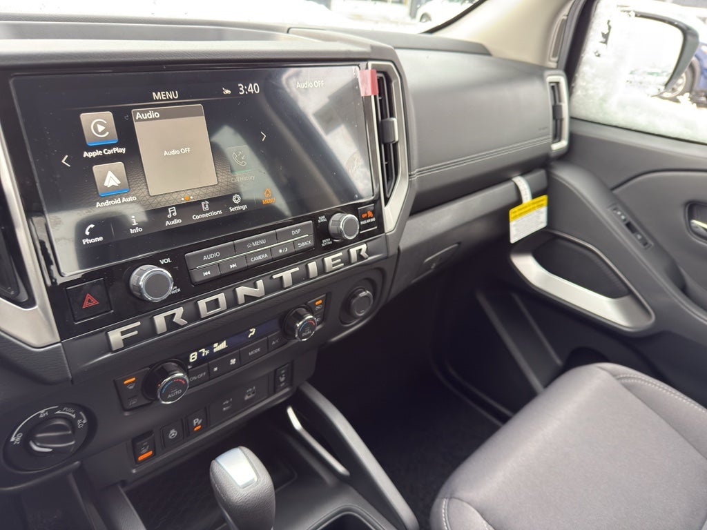 2026 Nissan Frontier Crew Cab 4x4 SV