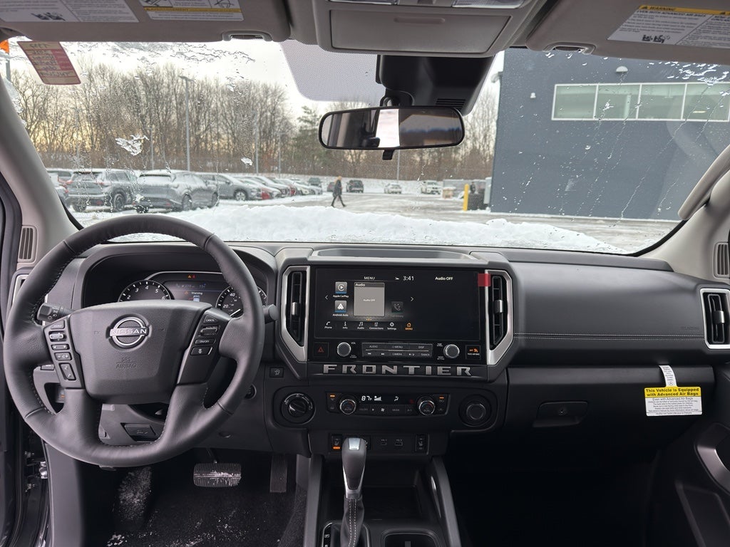 2026 Nissan Frontier Crew Cab 4x4 SV