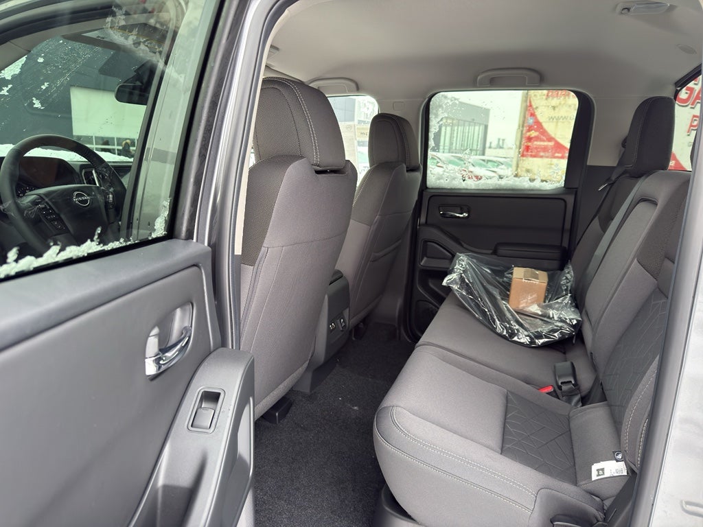 2026 Nissan Frontier Crew Cab 4x4 SV