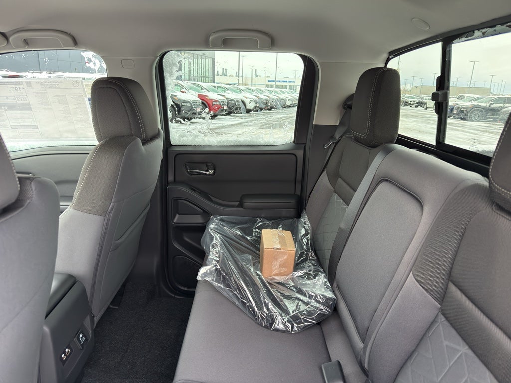 2026 Nissan Frontier Crew Cab 4x4 SV