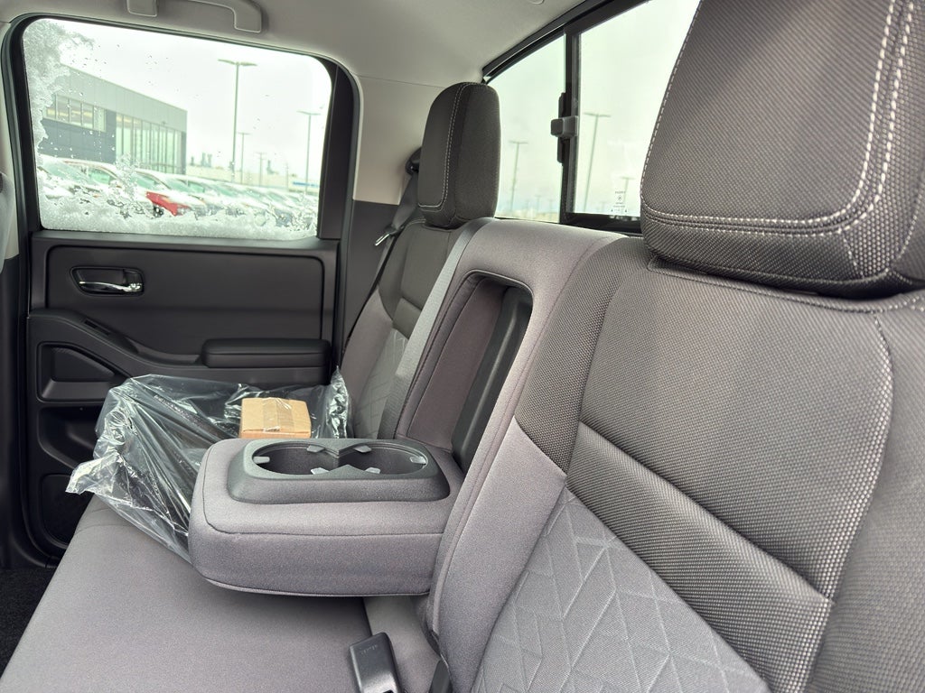 2026 Nissan Frontier Crew Cab 4x4 SV