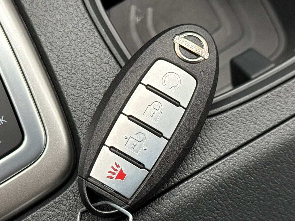 2026 Nissan Frontier Crew Cab 4x4 SV