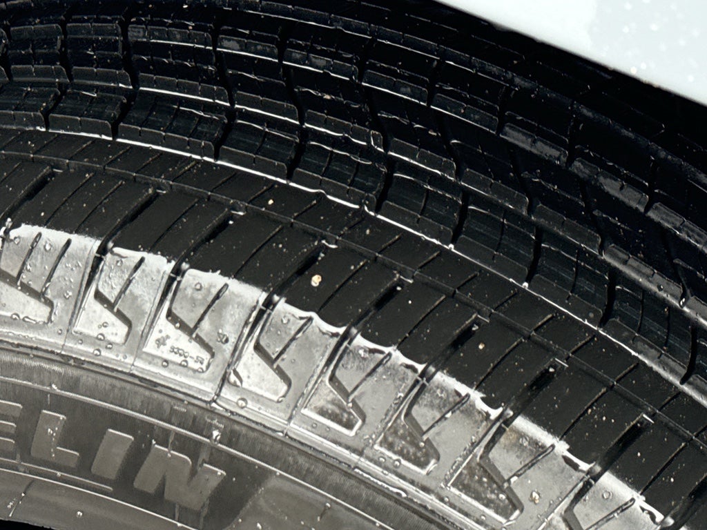 2026 Nissan Frontier Crew Cab 4x4 SV