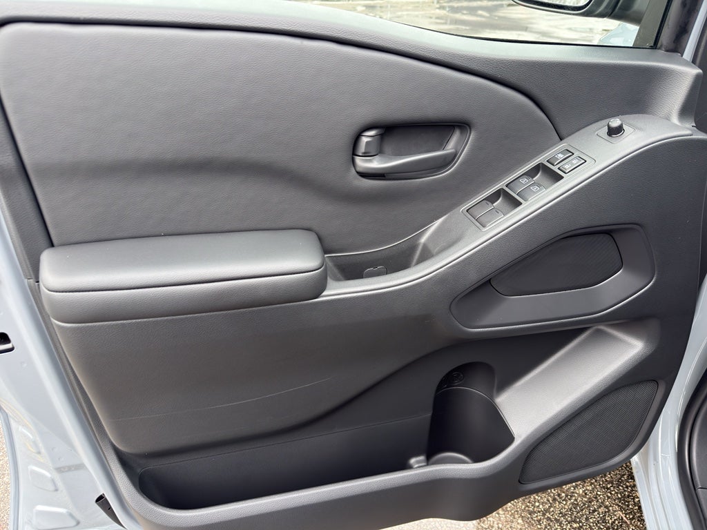 2026 Nissan Frontier Crew Cab 4x4 SV