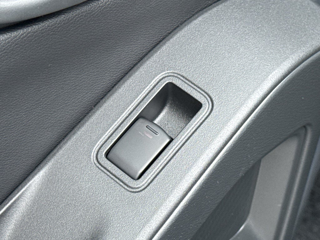 2026 Nissan Frontier Crew Cab 4x4 SV