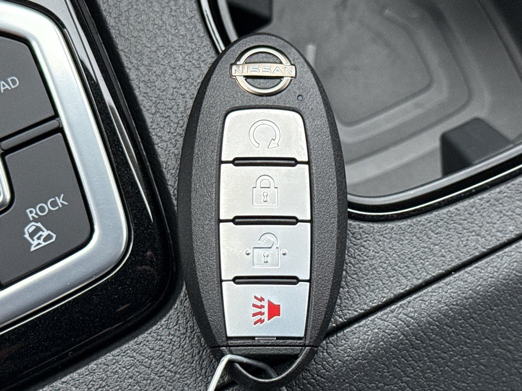 2026 Nissan Frontier Crew Cab 4x4 SV