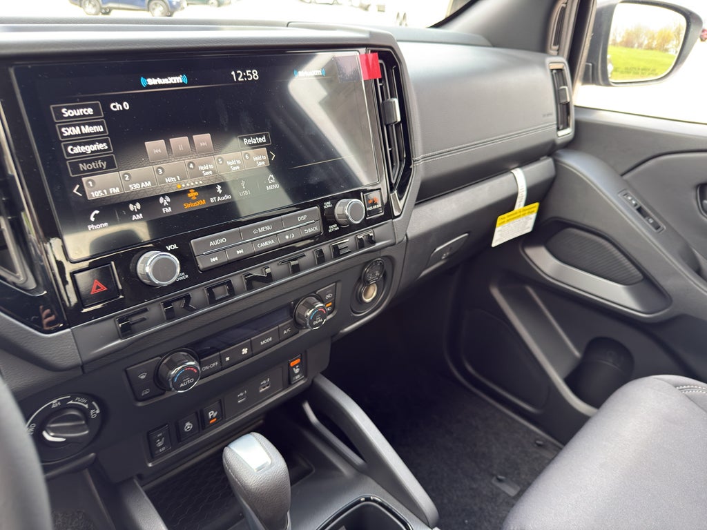 2026 Nissan Frontier Crew Cab 4x4 SV
