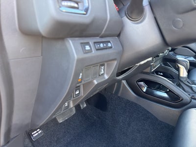 2022 Nissan Frontier Crew Cab 4x4 PRO-4X Auto